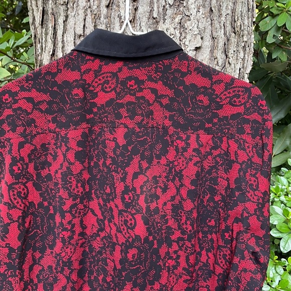 Fred David Woman Black Red Floral Lace Design Button Up Down SS Blouse Cuff 2X - Picture 9 of 13